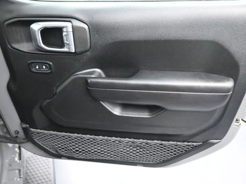 Used 2021 Jeep Wrangler Unlimited Sport AWD/4WD image 13
