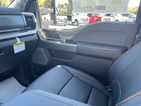 New 2026 Ford F350 Lariat w/ FX4 Off-Road Package image 31