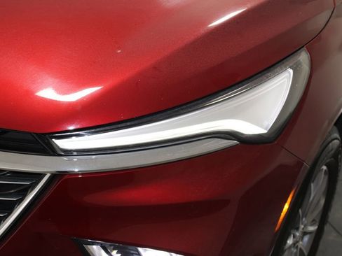 Used 2024 Buick Enclave Premium image 54