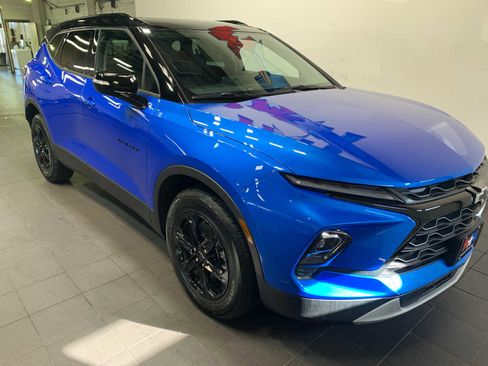 New 2025 Chevrolet Blazer LT w/ Sound & Technology Package image 2