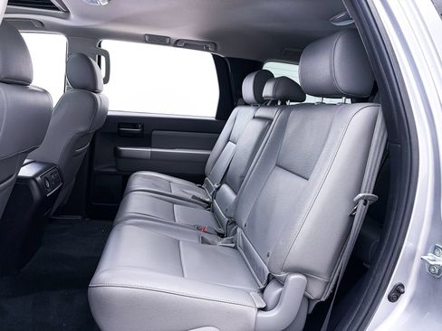 Used 2017 Toyota Sequoia SR5 w/ Premium Package AWD/4WD image 38