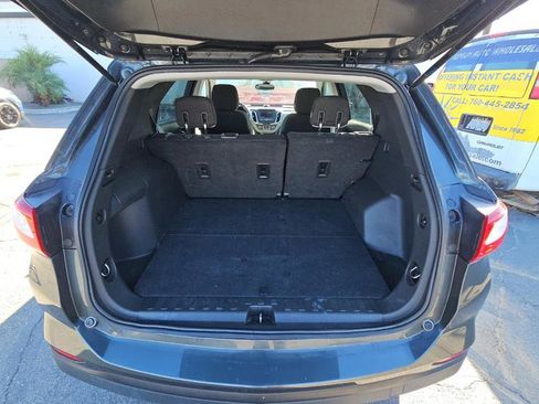 Used 2020 Chevrolet Equinox LS w/ LS Convenience Package FWD image 16