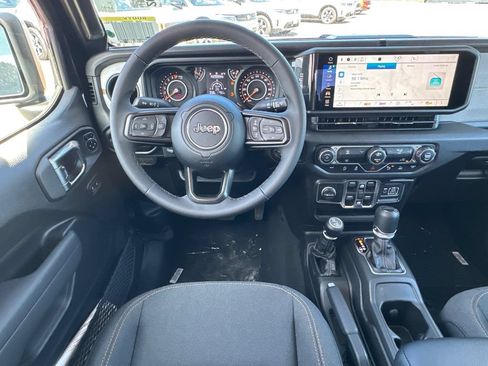 New 2026 Jeep Gladiator Sport AWD/4WD image 20