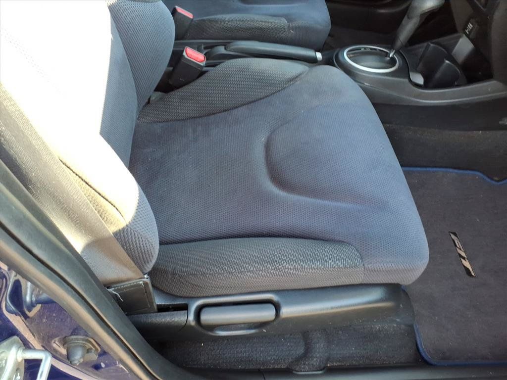 Used 2013 Honda Fit Sport image 17