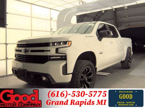 Used 2020 Chevrolet Silverado 1500 RST w/ Texas Edition AWD/4WD image 1