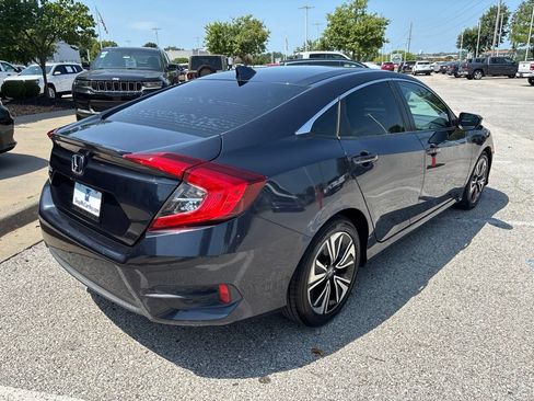 Used 2017 Honda Civic EX-L image 8
