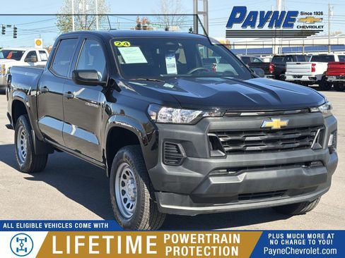 Certified 2024 Chevrolet Colorado W/T image 1