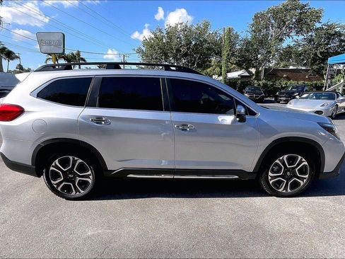 Used 2023 Subaru Ascent Touring AWD/4WD image 31
