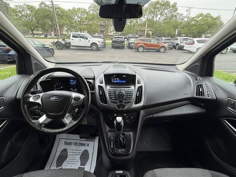 Used 2017 Ford Transit Connect XL FWD image 14