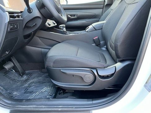 New 2026 Hyundai Tucson SE image 18