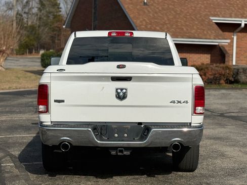 Used 2015 RAM 1500 Laramie image 4
