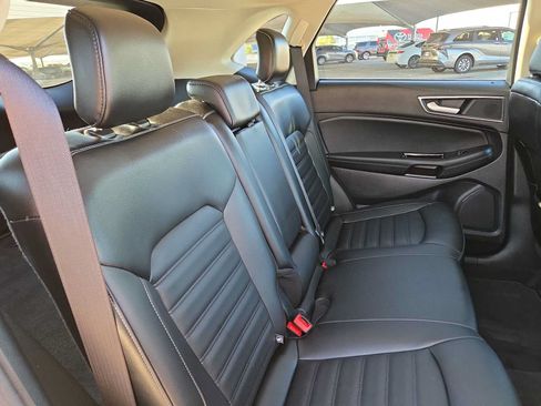 Used 2020 Ford Edge SEL w/ Convenience Package FWD image 17