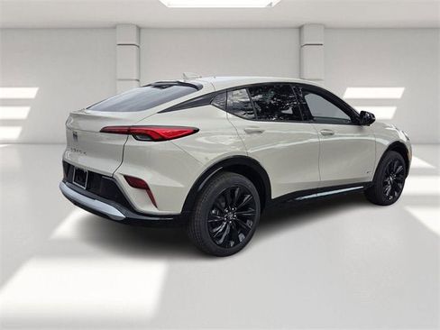 New 2026 Buick Envista Sport Touring w/ Studio Series image 5