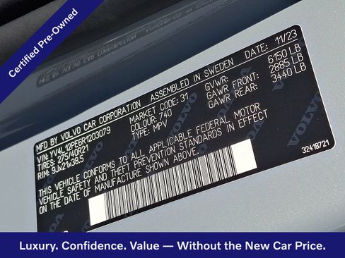 Certified 2024 Volvo XC90 B5 Plus AWD/4WD image 28