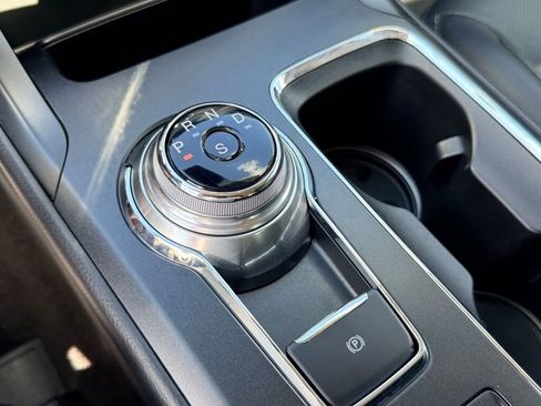 Used 2019 Ford Fusion Titanium image 23