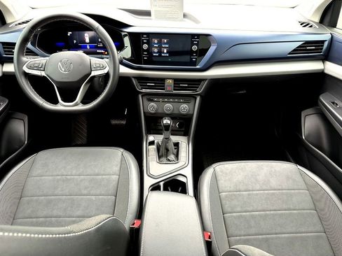 Used 2022 Volkswagen Taos SE image 28