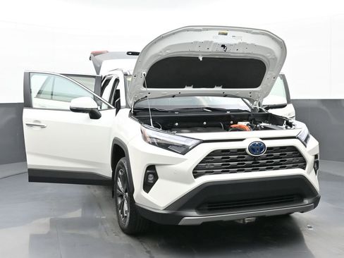 Used 2022 Toyota RAV4 Limited image 69