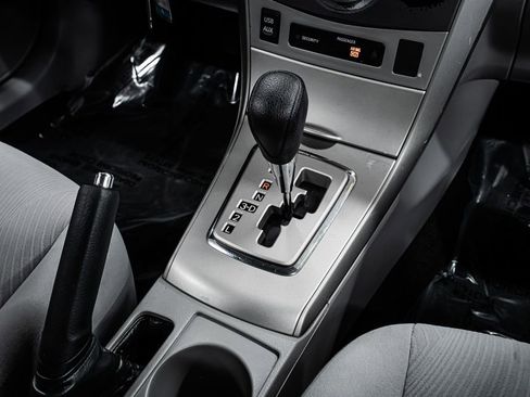 Used 2012 Toyota Corolla LE FWD image 16