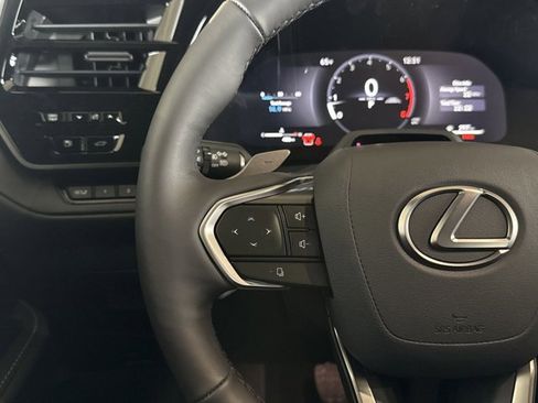 Certified 2026 Lexus TX 350 AWD w/ Technology Package image 15