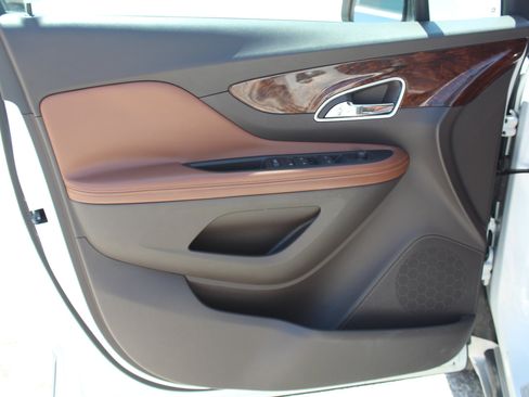 Used 2014 Buick Encore Leather AWD/4WD image 16
