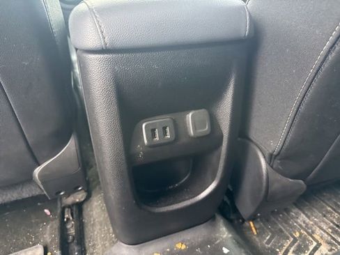 Used 2018 Chevrolet Colorado Z71 image 15