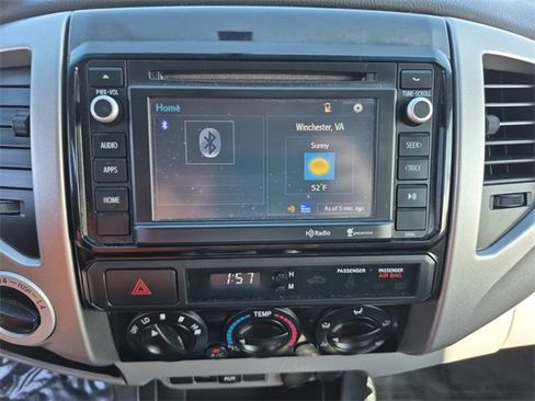 Used 2014 Toyota Tacoma 4x4 Double Cab w/ TRD Off-Road Package image 21