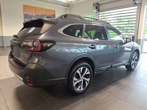 Used 2020 Subaru Outback Limited XT w/ Popular Package #2 AWD/4WD image 6