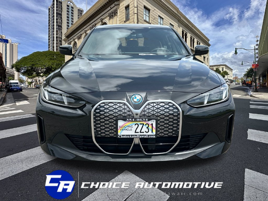 Used 2025 BMW i4 eDrive40 w/ Premium Package RWD image 11