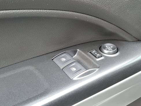 Used 2018 Chevrolet Colorado ZR2 AWD/4WD image 25