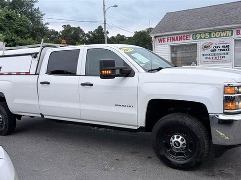 Used 2019 Chevrolet Silverado 2500 W/T w/ WT Convenience Package AWD/4WD image 9