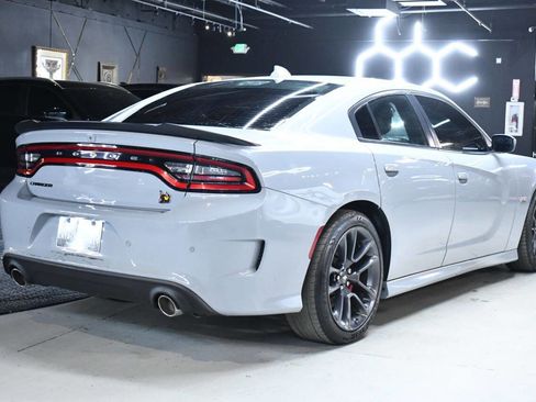 Used 2021 Dodge Charger Scat Pack RWD image 6