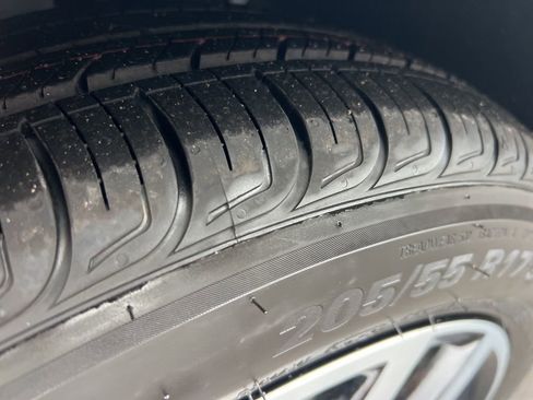 New 2026 Volkswagen Jetta SE image 8