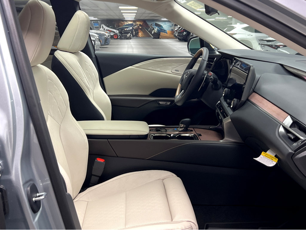 New 2026 Lexus RX 350 AWD image 25