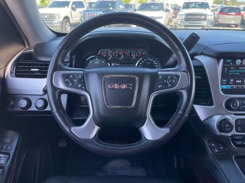 Used 2020 GMC Yukon XL SLT AWD/4WD image 22