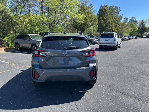 Used 2026 Subaru Crosstrek 2.0i Premium image 5