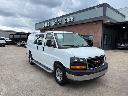 Used 2021 GMC Savana 2500 w/ Driver Convenience Package RWD image 2