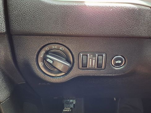 Used 2022 Dodge Charger Scat Pack RWD image 12