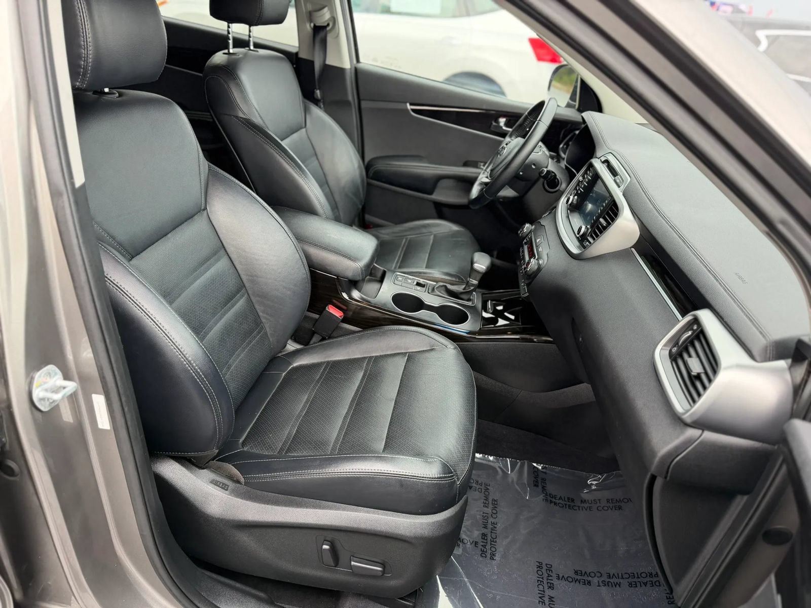 Used 2019 Kia Sorento EX AWD/4WD image 9