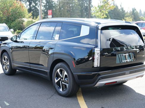 New 2026 Hyundai Ioniq 9 SE image 7