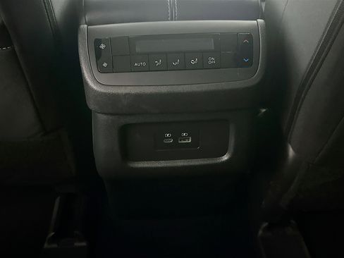 Used 2023 Nissan Pathfinder SV w/ Black Appearance Package AWD/4WD image 27