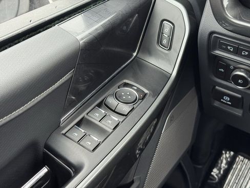 Certified 2022 Ford F150 XLT w/ Equipment Group 302A High image 28