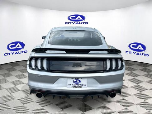 Used 2016 Ford Mustang Premium RWD image 5