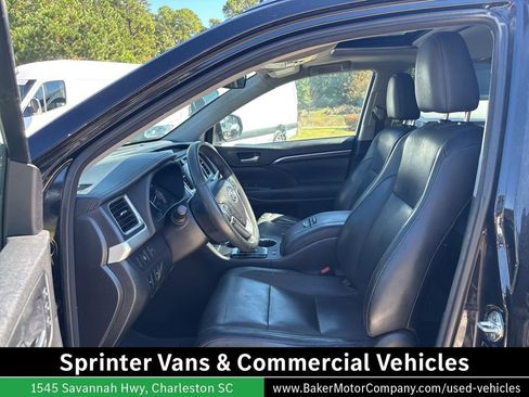 Used 2016 Toyota Highlander Limited FWD image 42