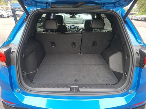 Used 2024 Chevrolet Equinox RS w/ RS Leather Package FWD image 29