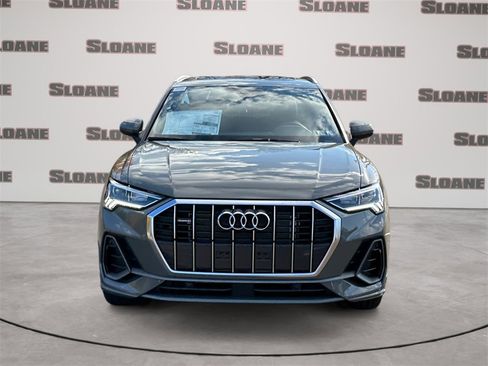 New 2025 Audi Q3 2.0T Premium image 8