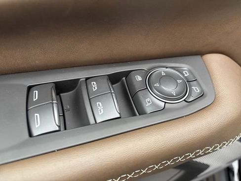 New 2026 GMC Yukon XL Denali Ultimate image 11