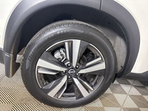 Used 2023 Nissan Rogue SL w/ SL Premium Package AWD/4WD image 32