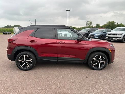 Used 2023 Chevrolet TrailBlazer RS w/ Convenience Package FWD image 34