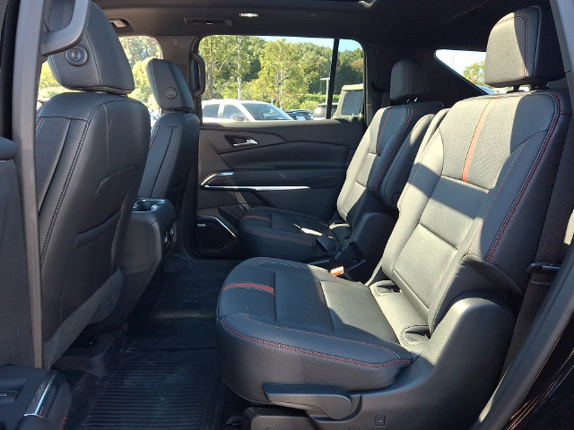 Used 2026 Chevrolet Traverse RS w/ LPO, Floor Liner Package AWD/4WD image 17