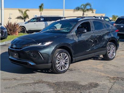 Used 2023 Toyota Venza XLE